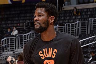 三连败！利物浦1-4埃因霍温Liverpool 1-4 PSV 🥶（利物浦惨遭三连败：1-4负于埃因霍温 🥶）