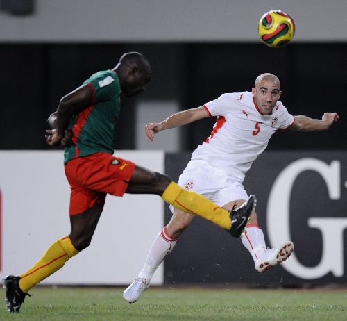 邮报：犯罪团伙盯上了英超球星及其家人，盗窃奢侈品换枪支（英超球星及家属被犯罪团伙盯上：盗窃奢侈品换取枪支）