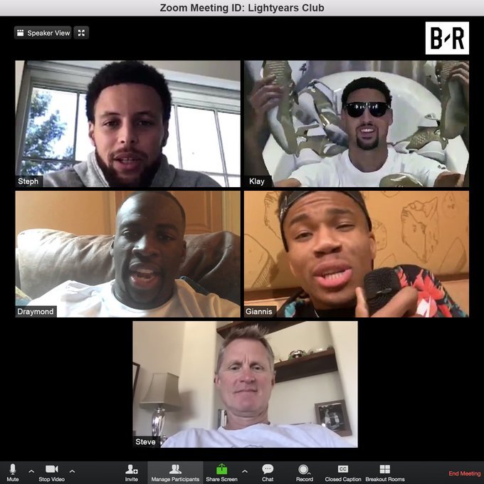 德容：要以世界杯能夺冠心态参加这项赛事，我们也相信这一点（德容：以世界杯夺冠的信念参加这项赛事，我们坚信能做到）