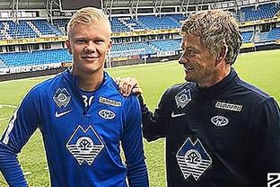 迪力穆拉提：我们捍卫了主场，感谢球迷们的支持