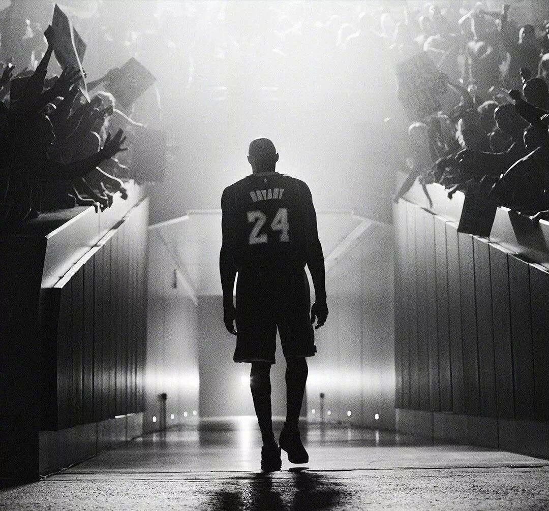 报价超十亿英镑，英媒：派拉蒙获得四年在英国的欧冠转播权（英媒称派拉蒙斥资逾10亿英镑拿下英国欧冠四年转播权）