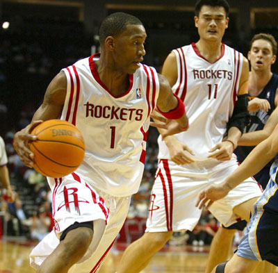 巴特萨基还没来不及走到替补席跟教练击掌普利西奇就完成了进球！（巴特萨基还没来得及在替补席与教练击掌，普利西奇就已破门！）